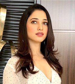 ICW 2025: Tamannaah Bhatia Lights Up Manish Malhotra’s Couture Party In A Golden Gown