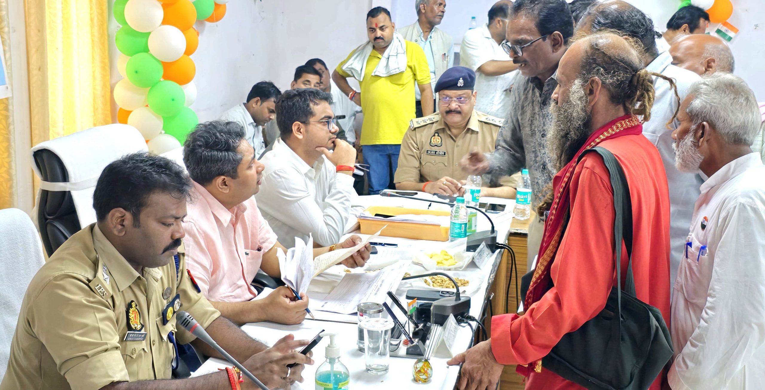 DM Orders FIR Against Those Illegally Occupying Land by Removing Stones After Measurement