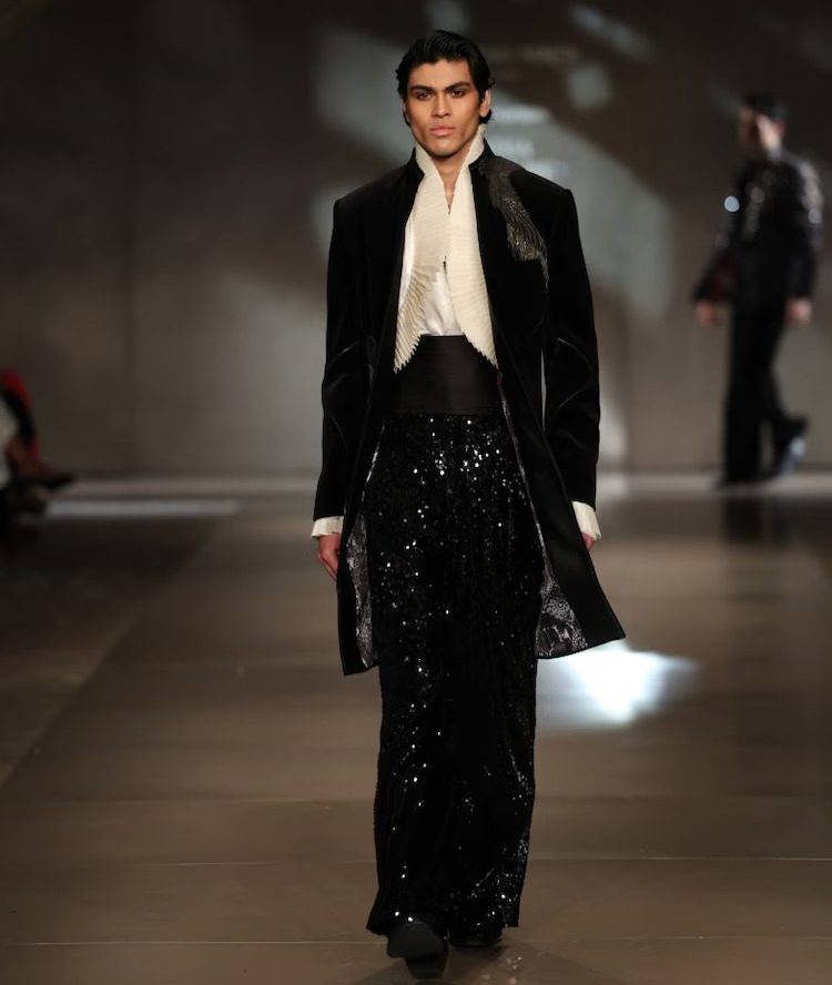 Shantnu & Nikhil Redefine Couture with Androgynous Workwear-Occasionwear Fusion at ICW 2025