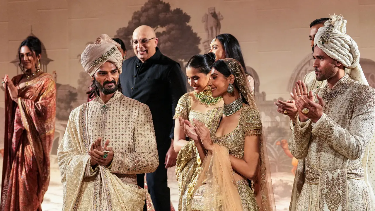 Quintessence: Tarun Tahiliani’s Couture Poem at Oberoi Delhi