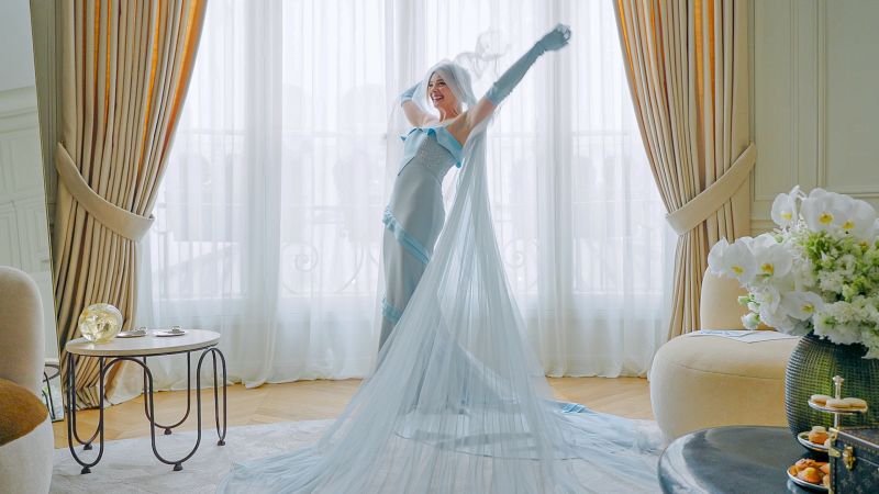 Behind the Veil: Moretz’s Final Fitting at Vuitton