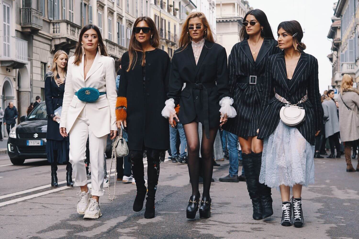 Inside Paris Fashion: 3 Style Secrets to Look Effortlessly Chic