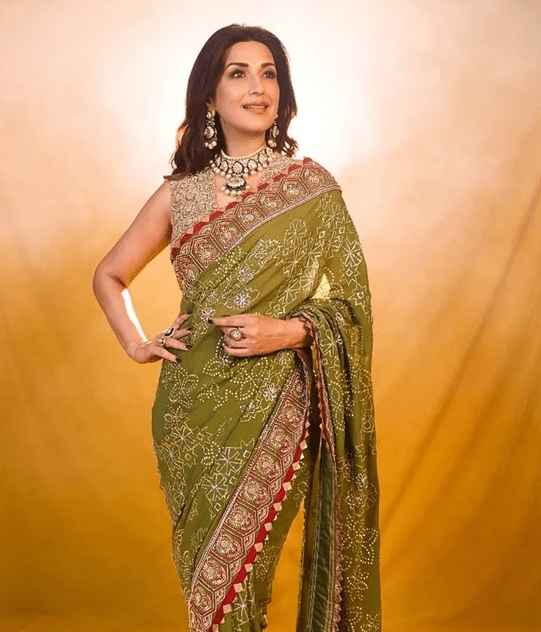 Sonali Bendre’s Olive Green Sari: A Masterpiece of Craftsmanship