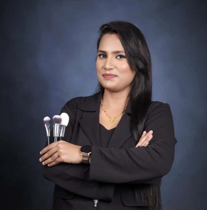 Tanuja Husenbasha Nadaf: Empowering Women Through Tanuja Makeover & Cosmetology Academy in Shirol