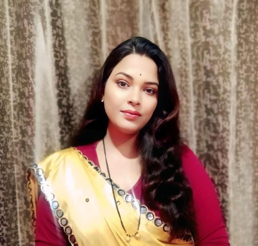 Poonam Ratansingh Bayasthakur: Enhancing Beauty & Confidence Through Glow and Grace Beauty Parlour in Latur