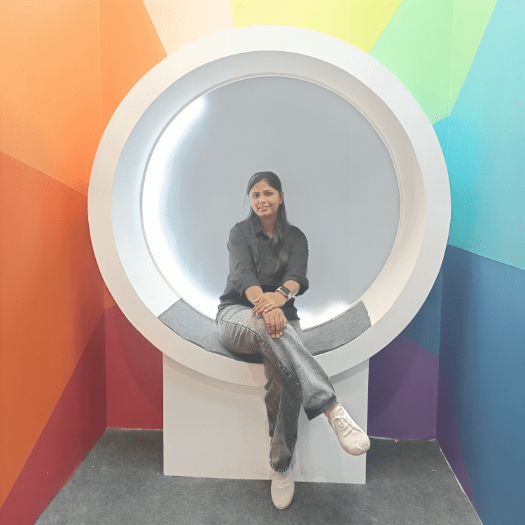 Monali Roshan Kathe: A Skilled Beauty Artist Redefining Makeovers in Nashik