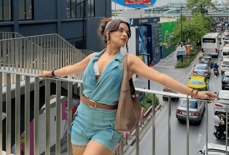 Avneet Kaur Redefines Glamour with Stellar Fashion Moments