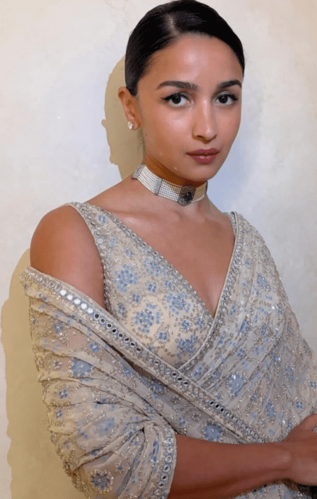 Alia Bhatt Serves Modern Royalty in Custom Arpita Mehta Saree