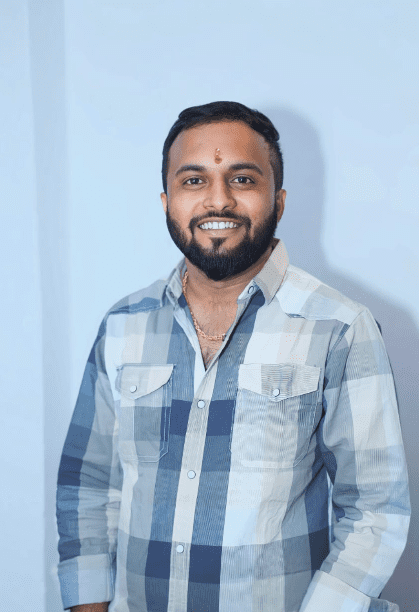 A Cup of Courage: The Journey Behind Deva Pharmacist Chai Wala
