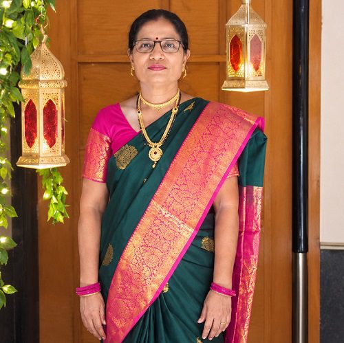 Chitra Rajendra Deshpande: Balancing Family Values and Business Growth with Dedication